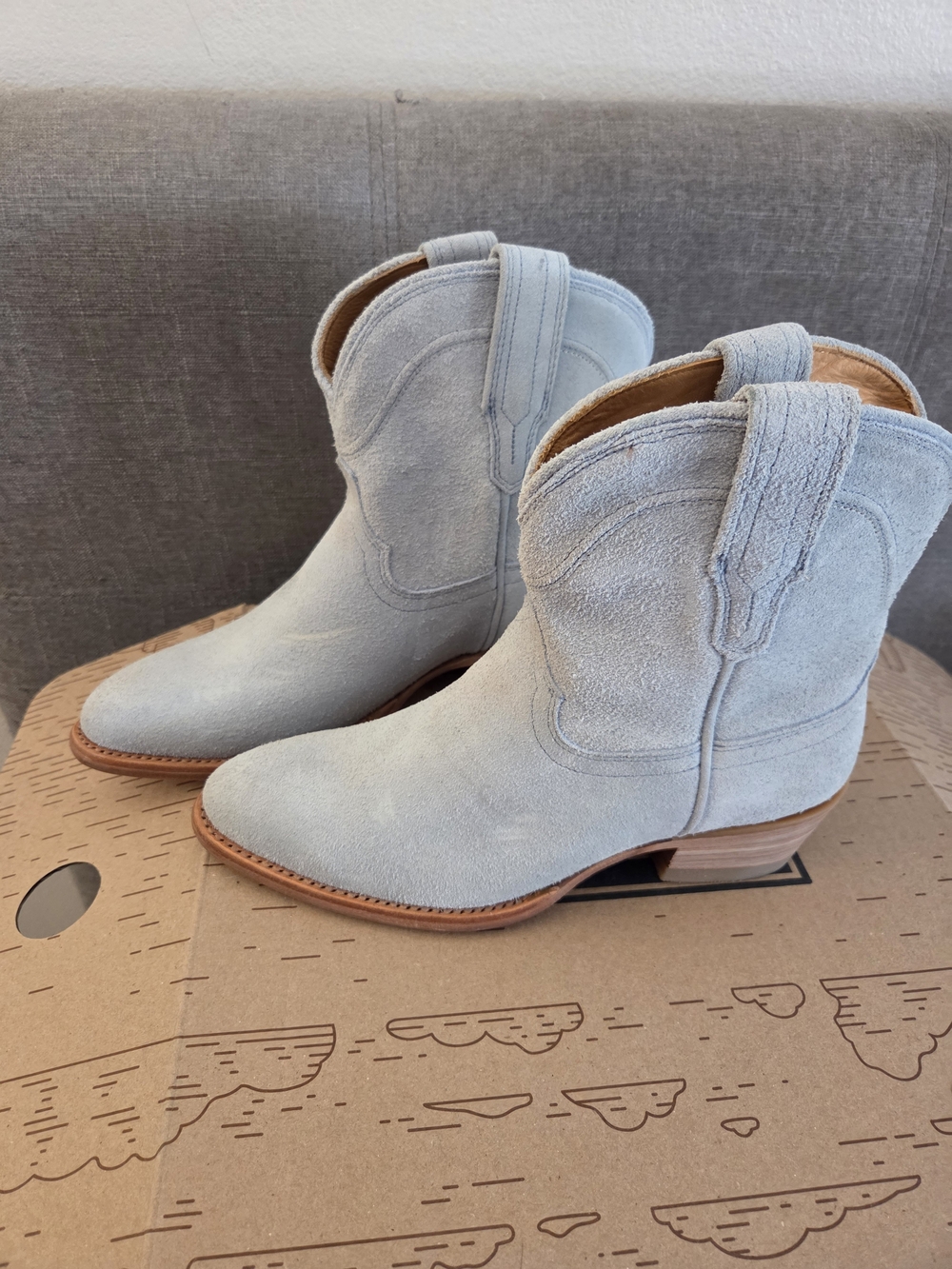 Tecovas Light Blue Suede Western Ankle Boots - Women's Size 6.5 NWT